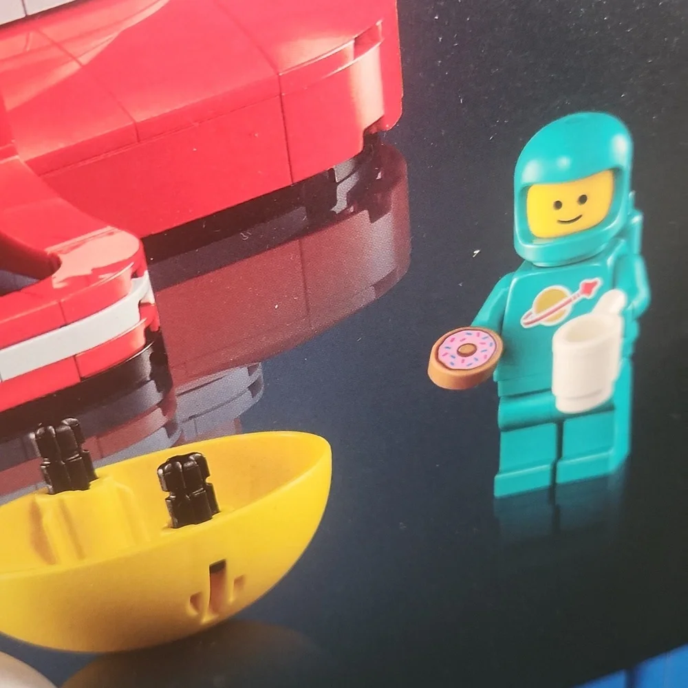 LEGO Ideas Miniature Vending Machine NWT Brand New In Box Unopened Complete - Picture 9 of 15